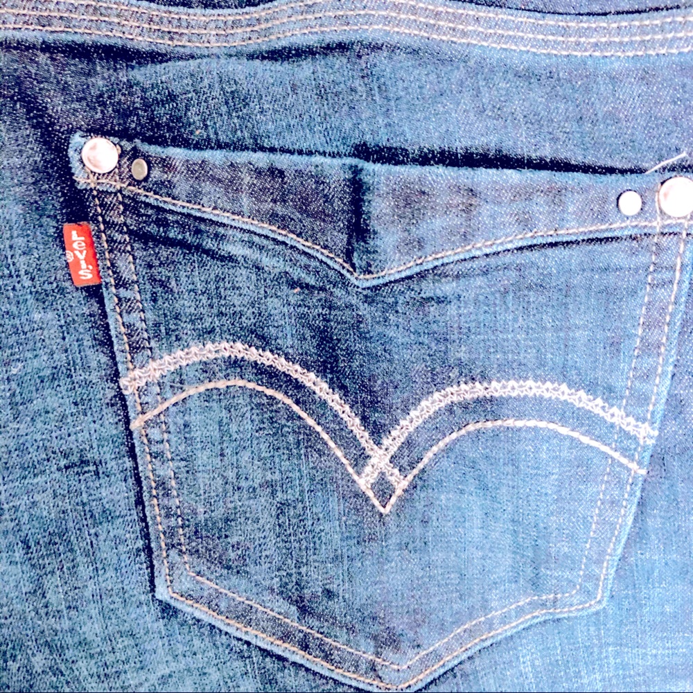 Women’s Levi’s blue jeans  size 20 worn once